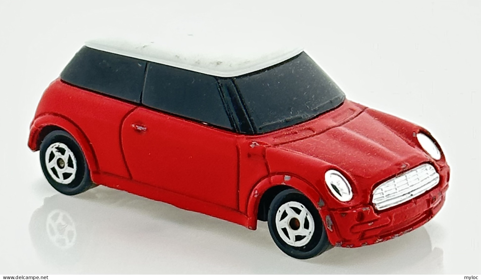 Majorette. New Mini Cooper. Echelle1/56 - Majorette