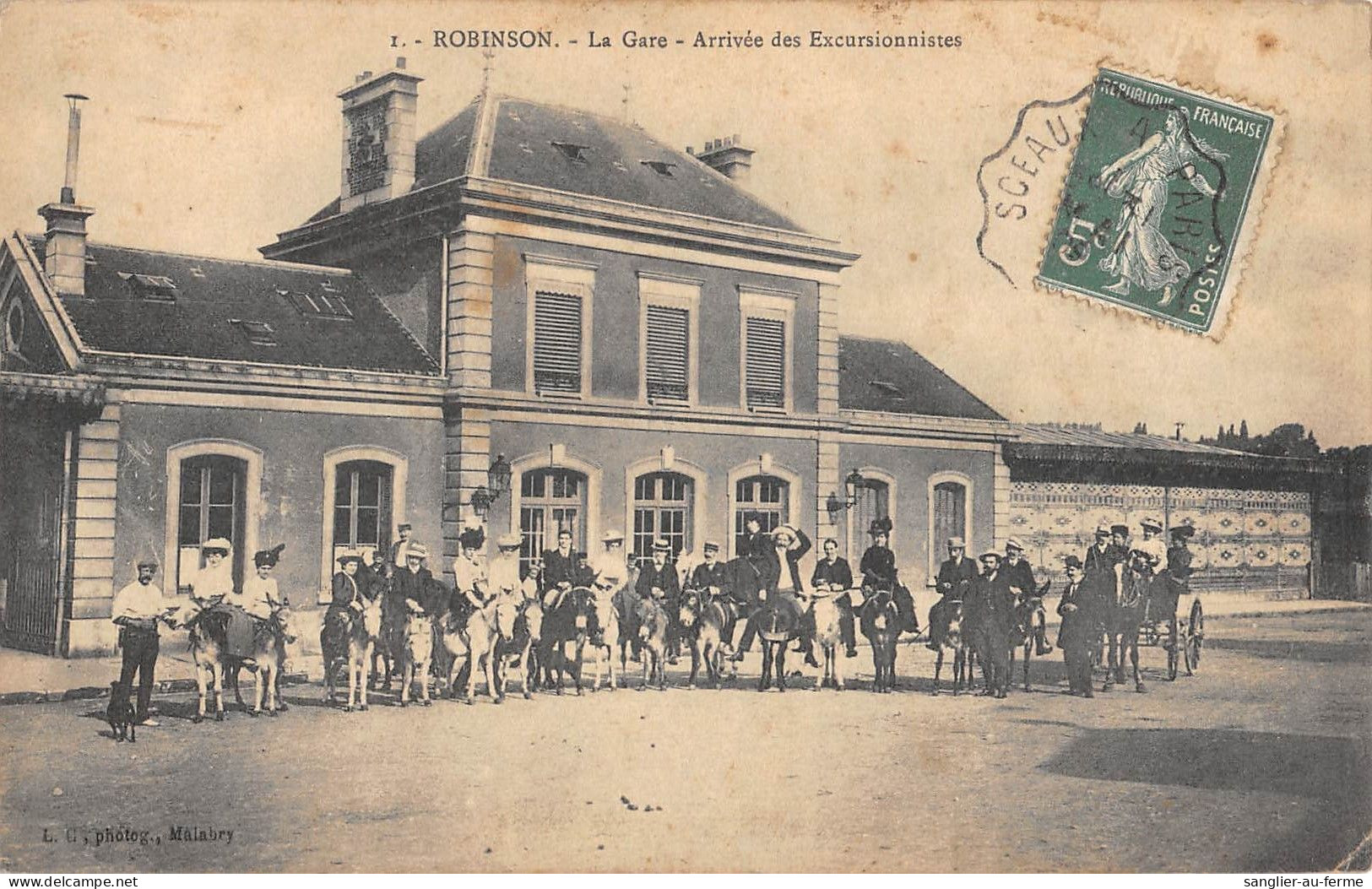 CPA 91 ROBINSON / LA GARE / ARRIVEE DES EXCURSIONNISTES / Cliché Rare - Autres & Non Classés