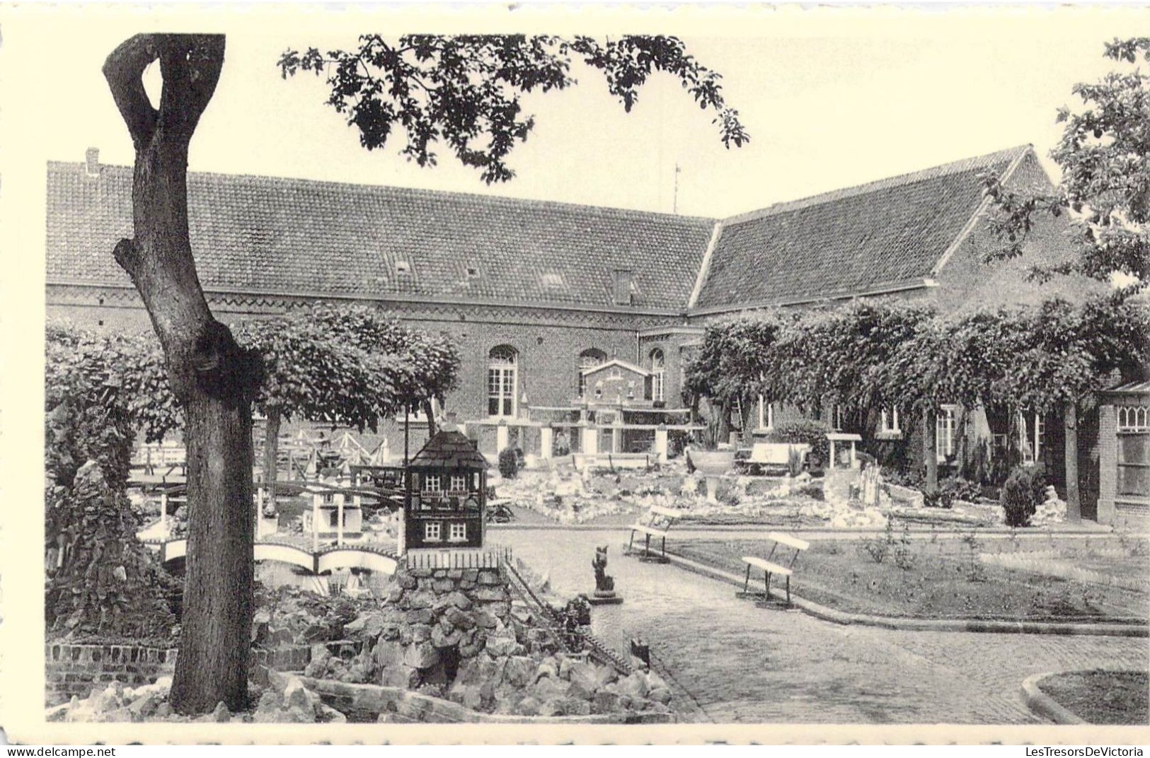 BELGIQUE - St-Trond - Frères De Charité - Institut Psychiatrique - Ziekeren - Carte Postale Ancienne - Sint-Truiden