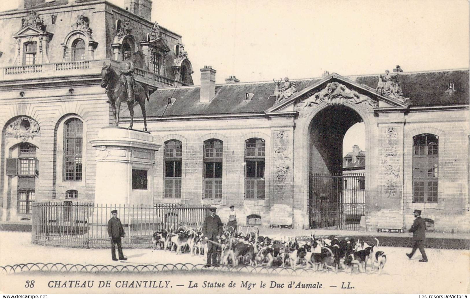 FRANCE - 60 - Château De Chantilly - La Statue De Mgr Le Duc D'Aumale - Carte Postale Ancienne - Chantilly