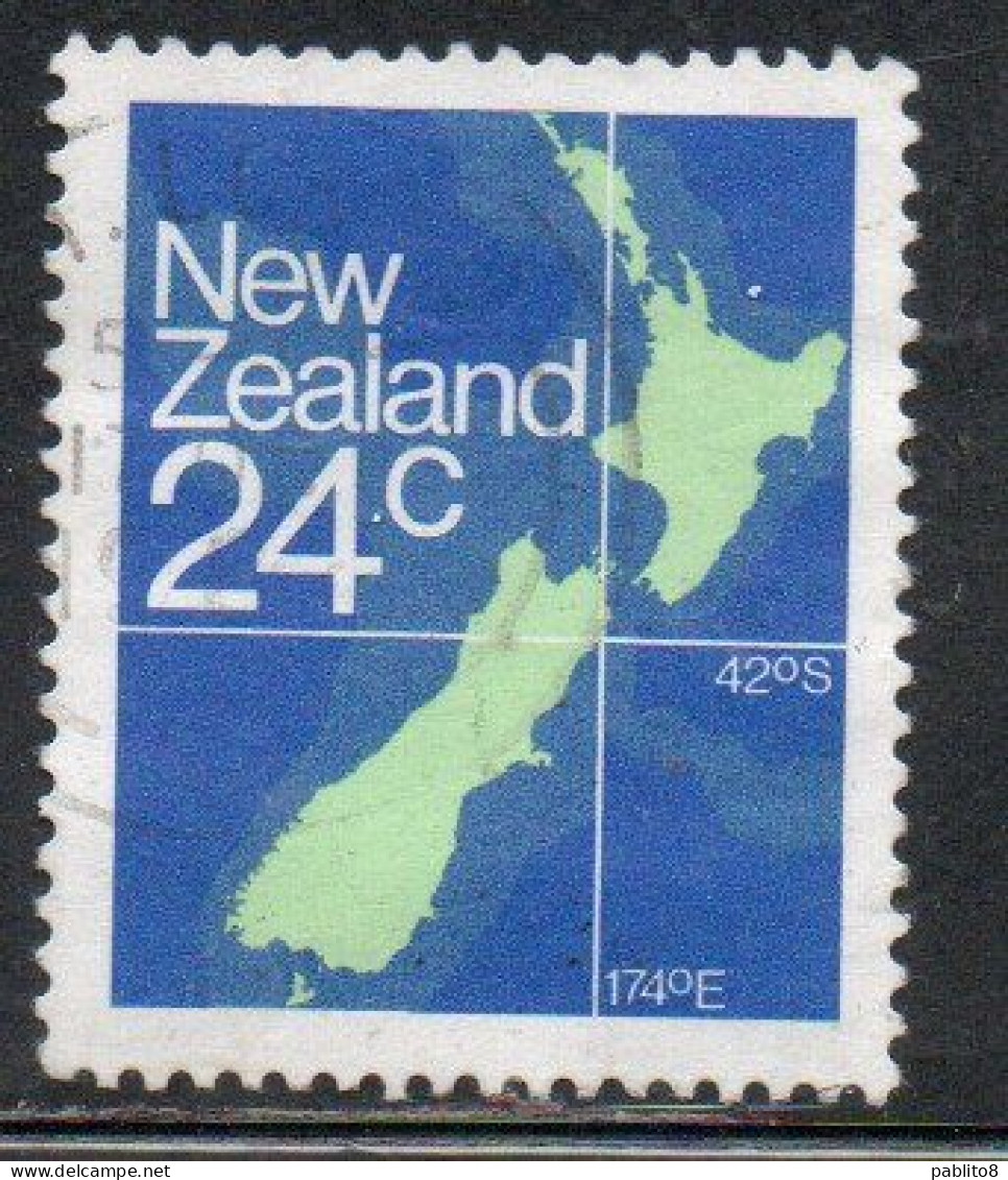 NEW ZEALAND NUOVA ZELANDA 1977 1982 MAP 24c USED USATO OBLITERE' - Gebraucht