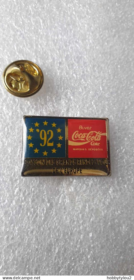 Pin's Coca-Cola Boisson Des Grands Rendez-vous De L'Europe - Coca-Cola