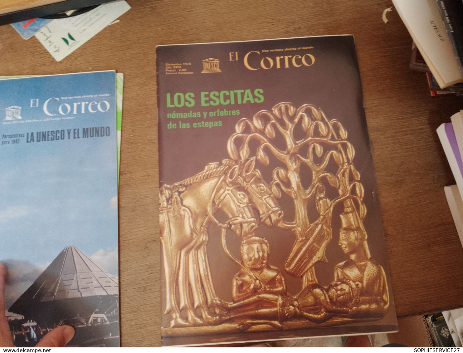 130 //  EL CORREO / UNA VENTANA ABIERTA AL MUNDO / UNESCO 1976 / LOS ESCITAS NOMADAS Y ORFEBRES DE LAS ESTEPAS - Culture