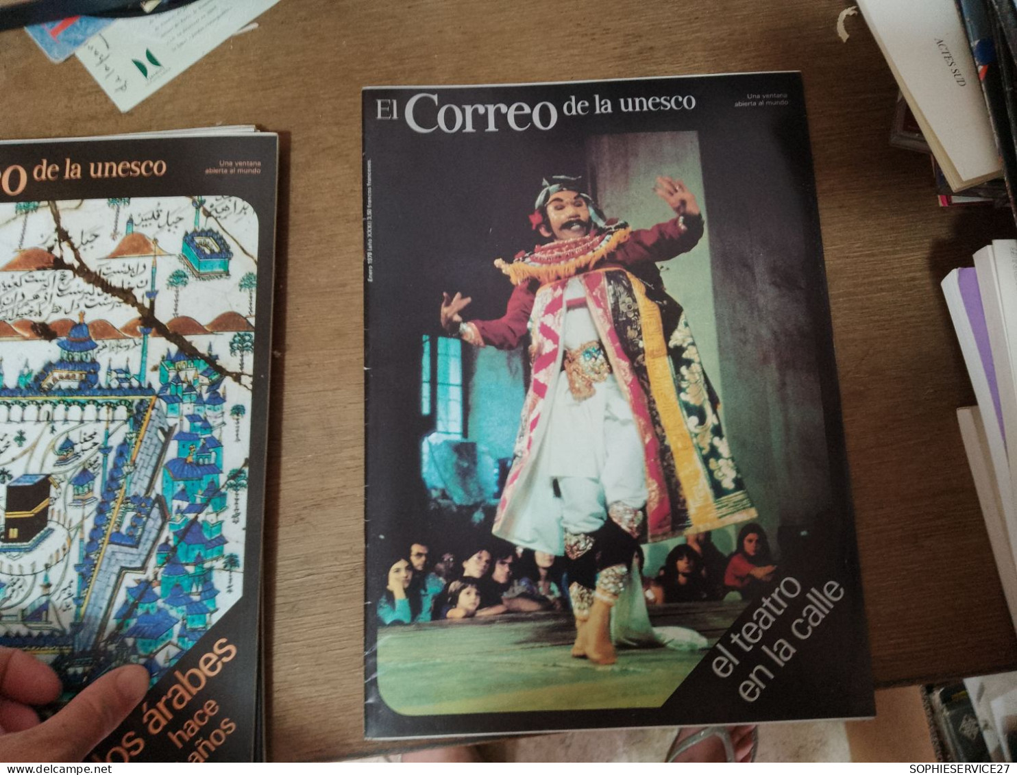 130 //  EL CORREO / UNA VENTANA ABIERTA AL MUNDO / UNESCO 1978 /EL TEATRO EN LA CALLE - Culture