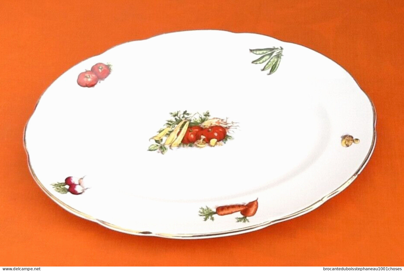 Années 1950  Plat De Service De Forme Ovale Faïence à Décor De Légumes - Sonstige & Ohne Zuordnung