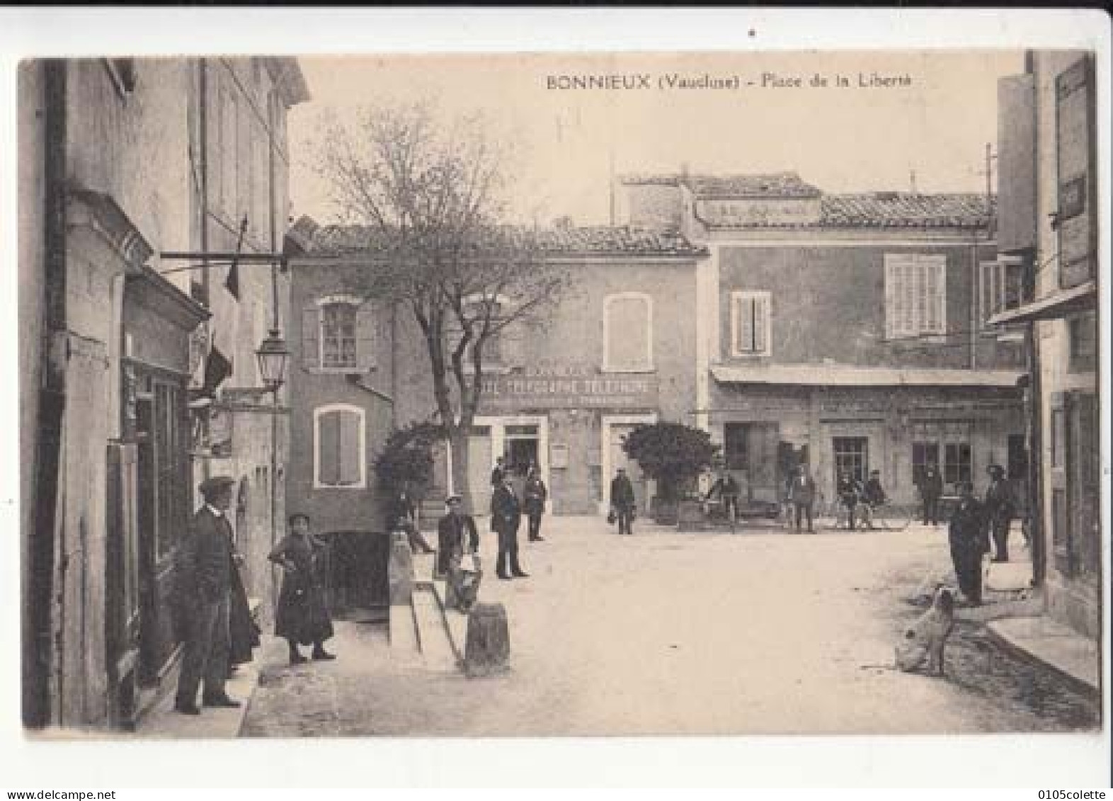 Carte France 84 - Bonnieux - Place De La Liberté - Prix Fixe  - ( Cd056) - Bonnieux