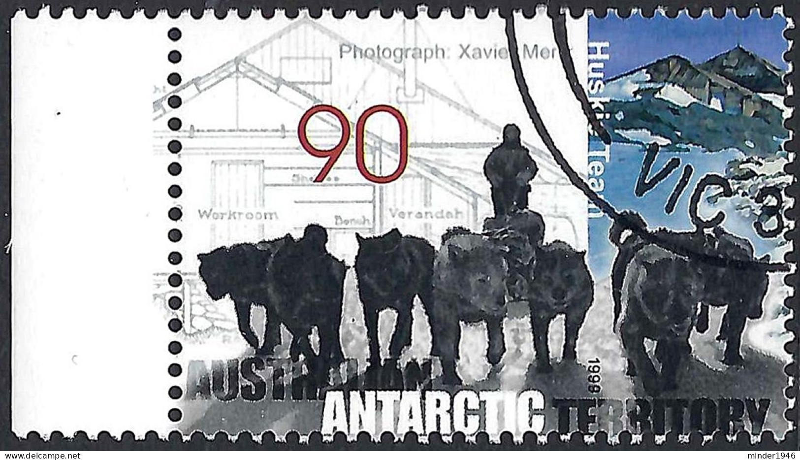 AUSTRALIAN ANTARCTIC TERRITORY (AAT) 1999 QEII 90c Multicoloured, Mawson's-Huskies & Hut SG128 FU With Side Gutter - Oblitérés