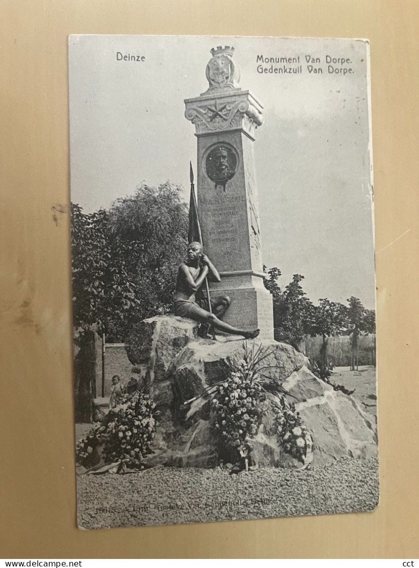 Deinze   Monument Gedenkzuil Van Dorpe - Deinze