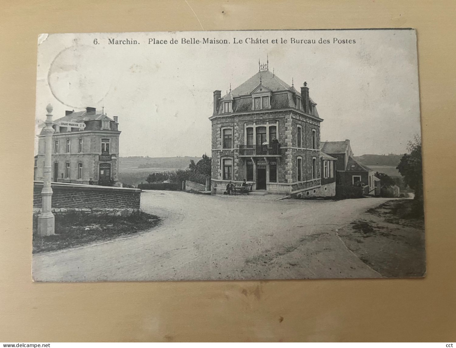 Marchin  Place De Belle-Maison  Le Châtet Et Le Bureau Des Postes   Edit E Médart - Marchin