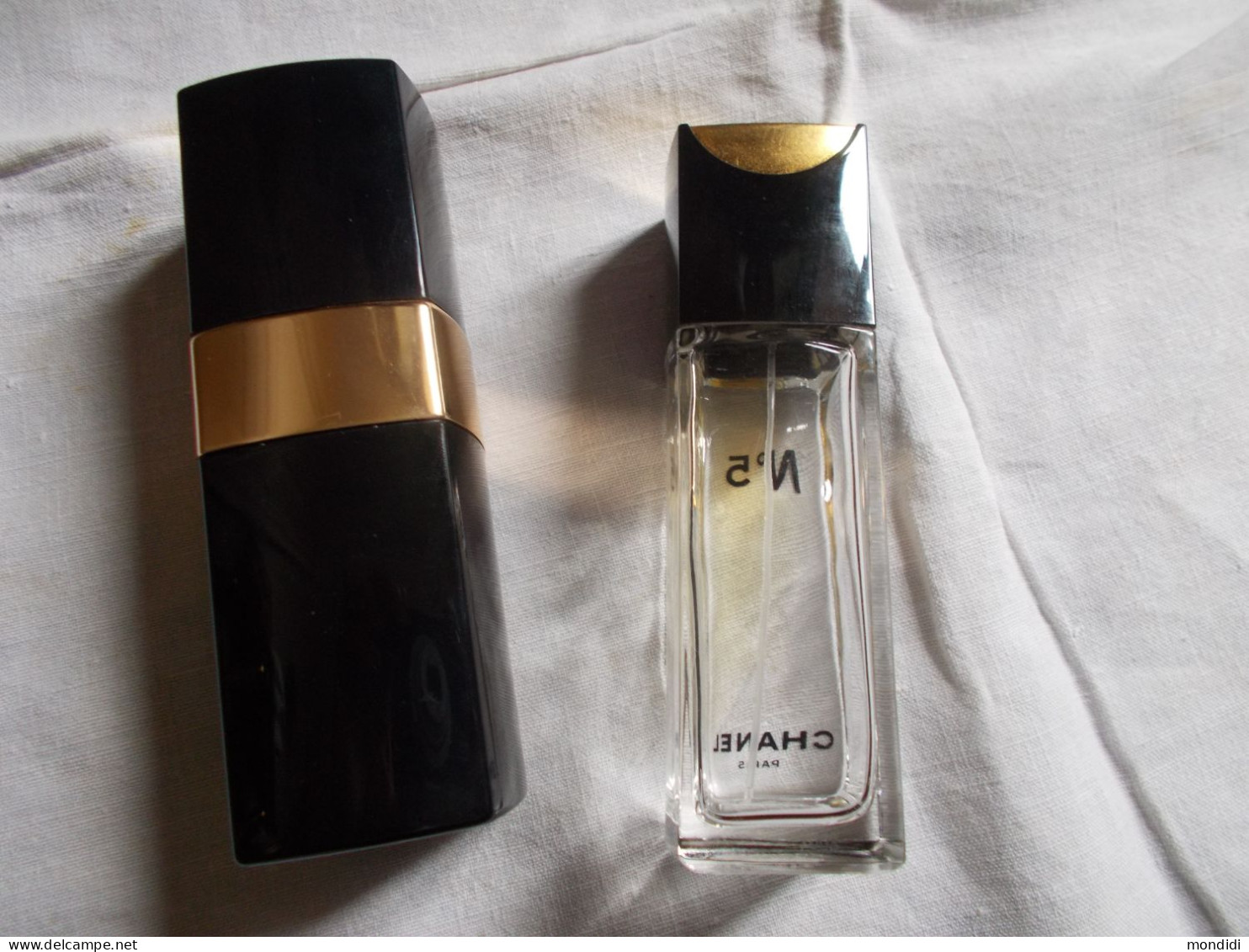 Lot Etui Vaporisateur Rechargeable Chanel N°5 Vintage + Vaporisateur Chanel N° 5 - Flakons (leer)