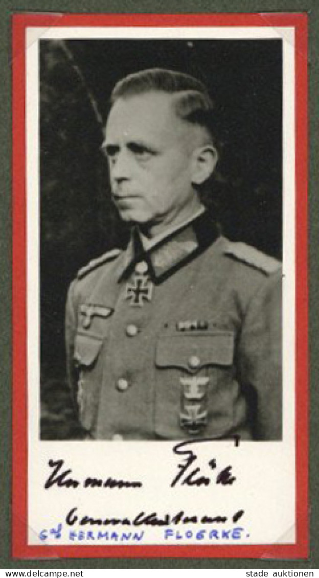 Ritterkreuzträger Floerke, Hermann Foto 4,5 X 10 Cm (Nachkriegsabzug) Mit Original Unterschrift I-II - Guerre 1939-45