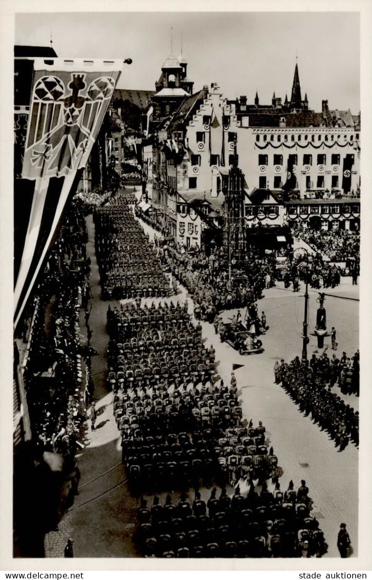 REICHSPARTEITAG NÜRNBERG 1934 WK II - PH P 7 50000 Arbeitsdienst-Freiwillige  Marschieren.. I - Weltkrieg 1939-45