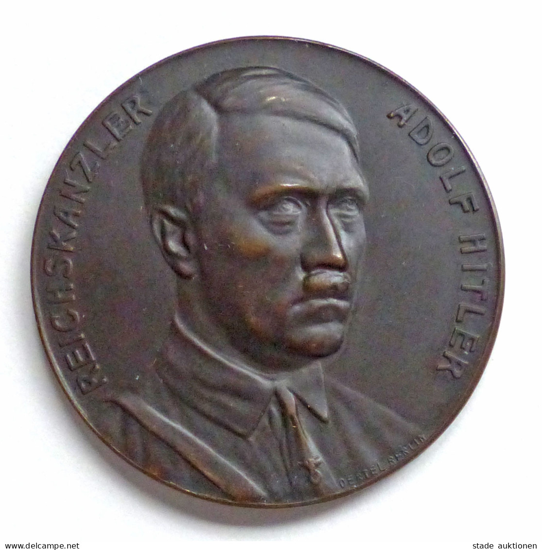 WK II Orden Gedenk Medaille (Kupfer) Auf Den Reichskanzler Adolf Hitler 1933 35 Mm Durchm. - Weltkrieg 1939-45