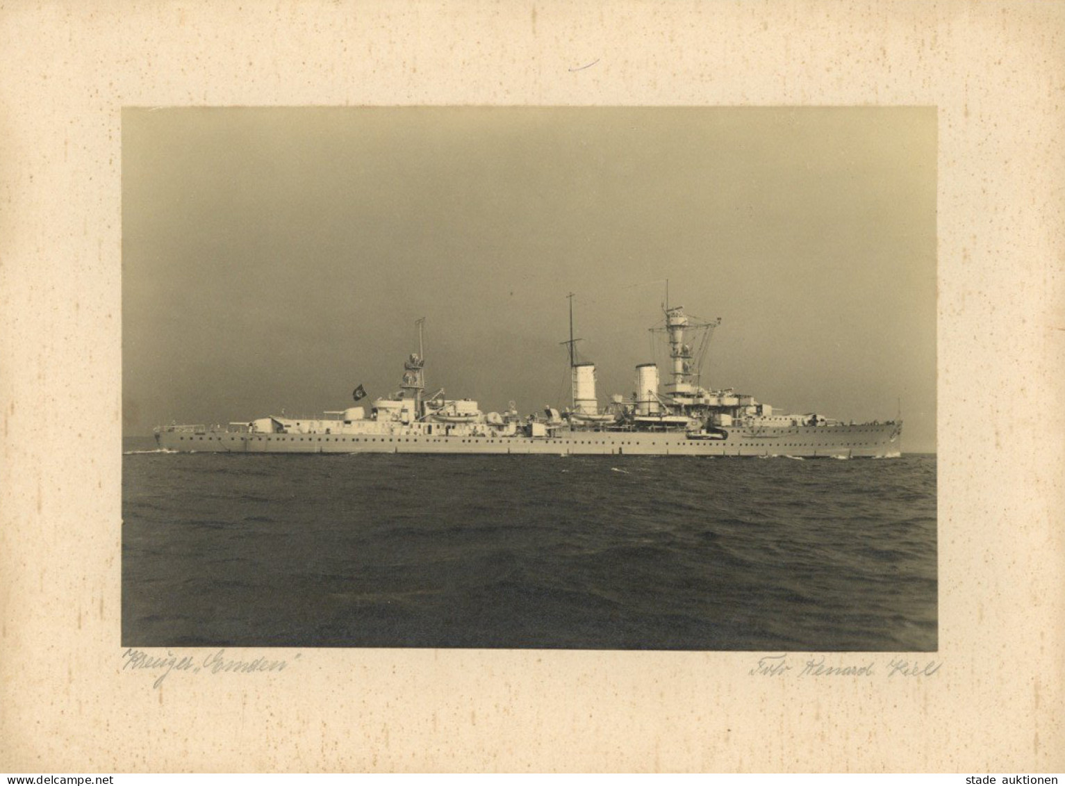 Schiff Kreuzer WK II Foto (22,5x15cm) Auf Hartpappe Vom Kreuzer Emden Für Renard Kiel I-II Bateaux Bateaux - Guerre