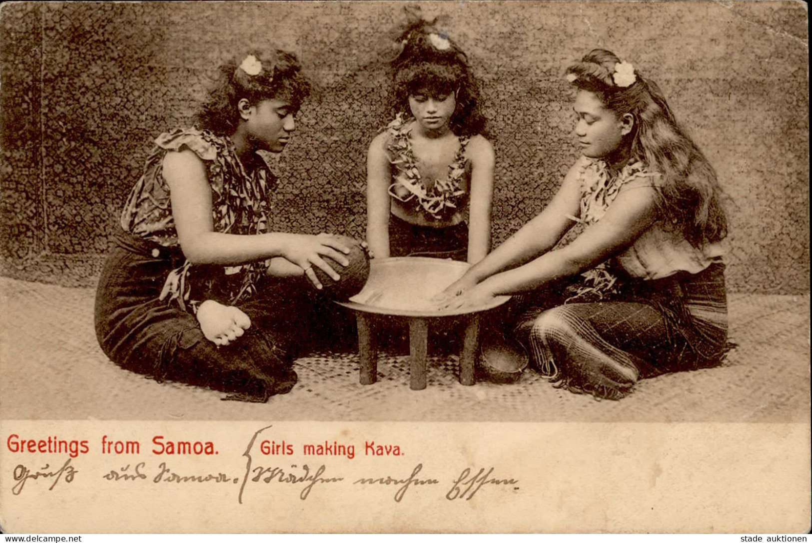 Kolonien Samoa Girls Making Kava I-II (Marke Entfernt, Kl. Eckbug) Colonies - History