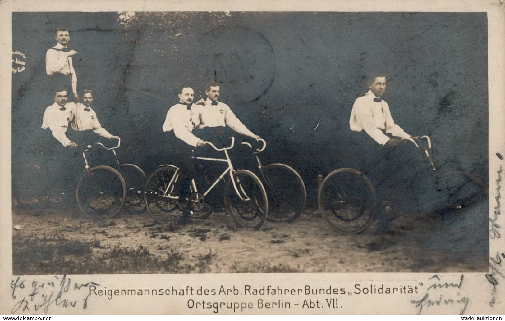 Berlin (1000) Reigenmannschaft Des Arbeiter Radfahrer Bundes Solidarität Fahrrad II (Stauchung) Cycles - Ploetzensee