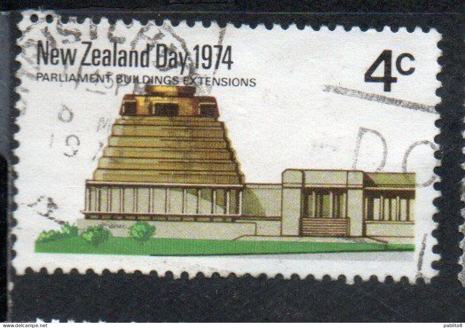 NEW ZEALAND NUOVA ZELANDA 1974 WAITANGI DAY PARLIAMENT BUILDINGS EXTENSIONS 4c USED USATO OBLITERE' - Oblitérés