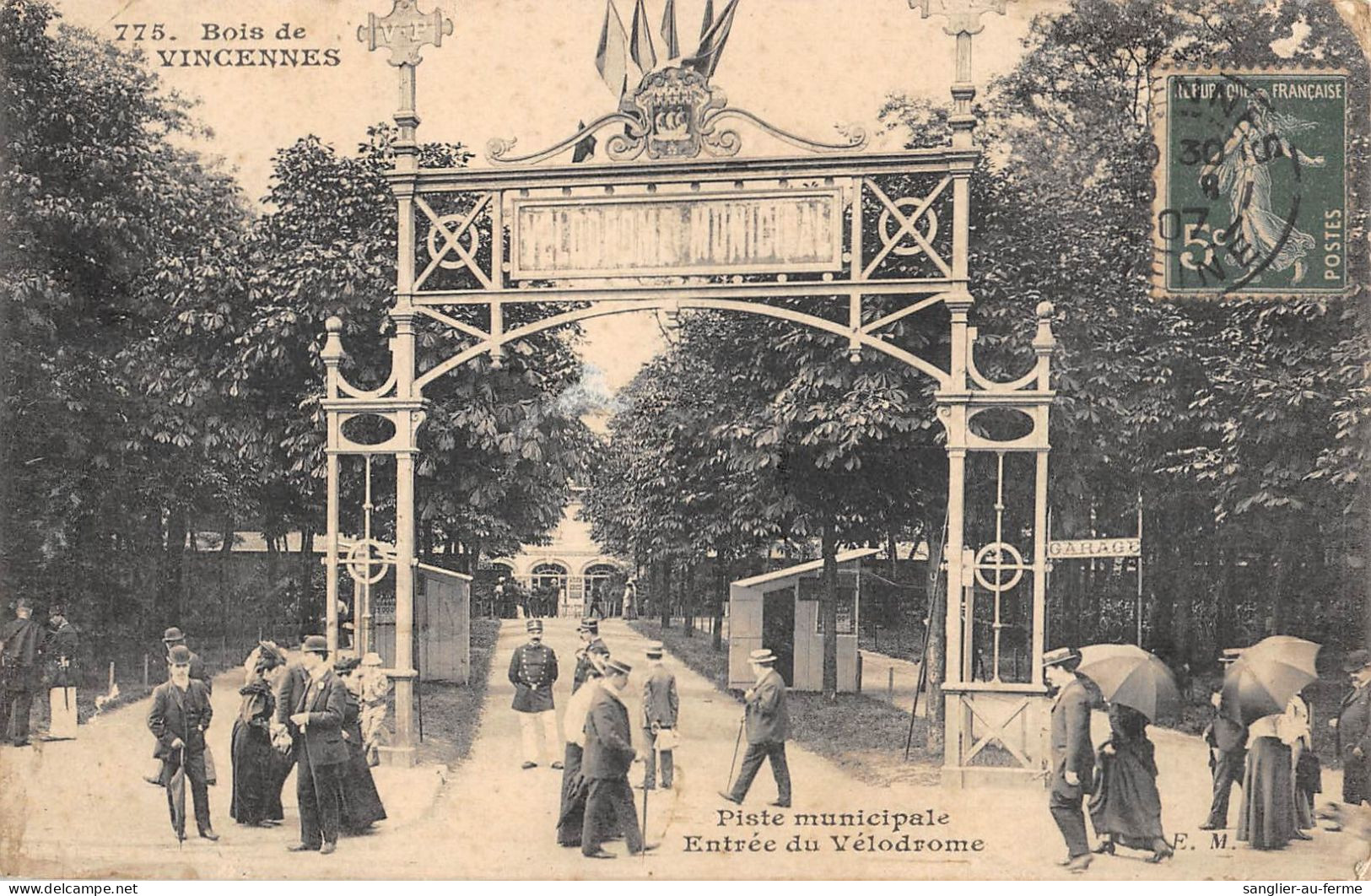 CPA 94 BOIS DE VINCENNES / PISTE MUNICIPALE / ENTREE DU VELODROME - Vincennes