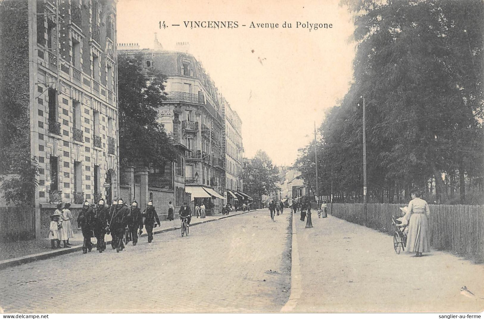 CPA 94 VINCENNES / AVENUE DU POLYGONE - Vincennes