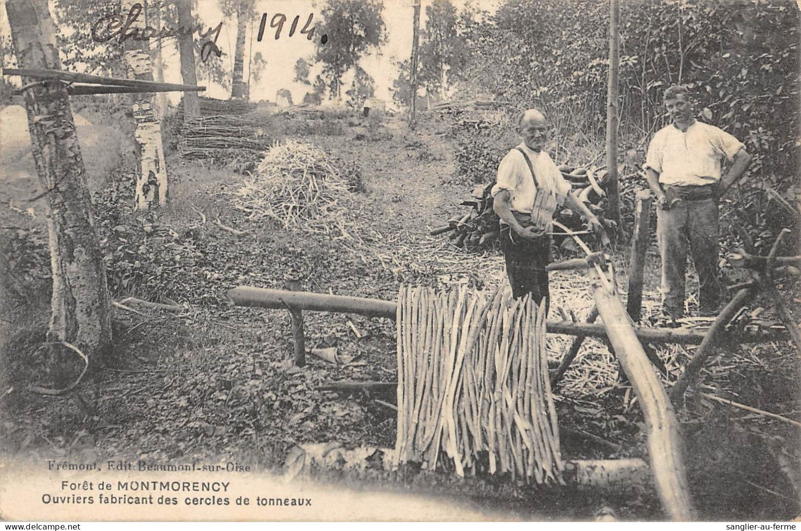 CPA 95 FORET DE MONTMORENCY / OUVRIERS FABRICANT DES CERCLES DE TONNEAUX - Montmorency