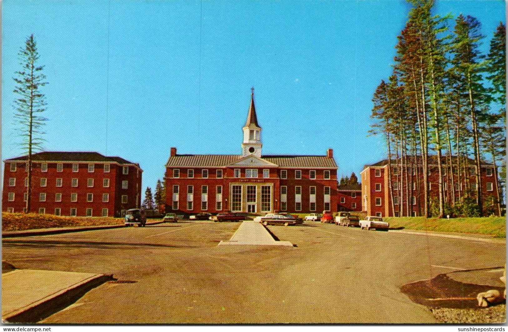 Canada New Brunswick Fredricton Women's Residence Men's Residence And Administration Building St Thomas Unversity - Fredericton