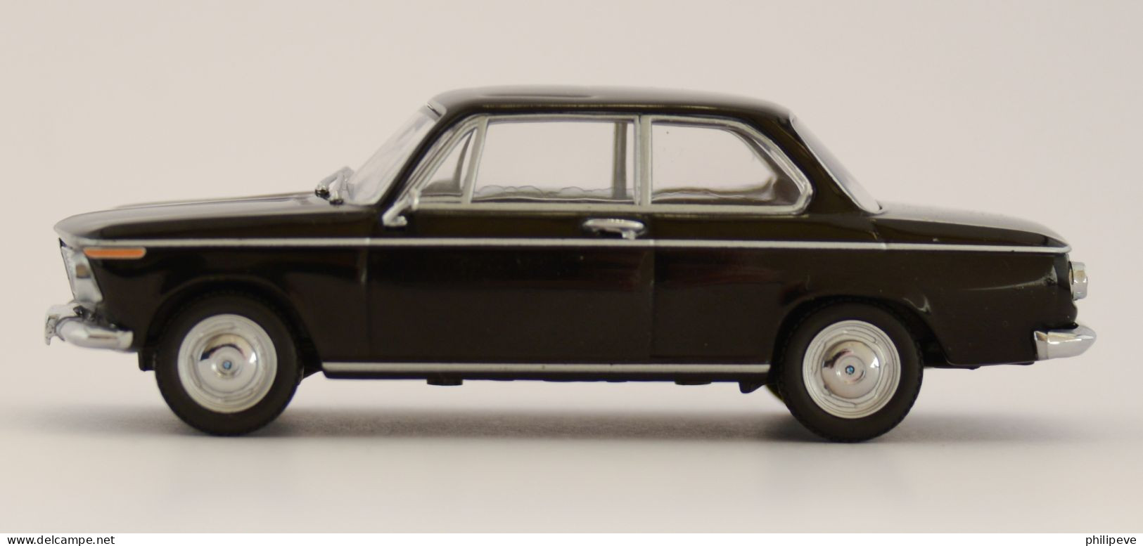 BMW 1600 - MINICHAMPS 1:43 - Minichamps