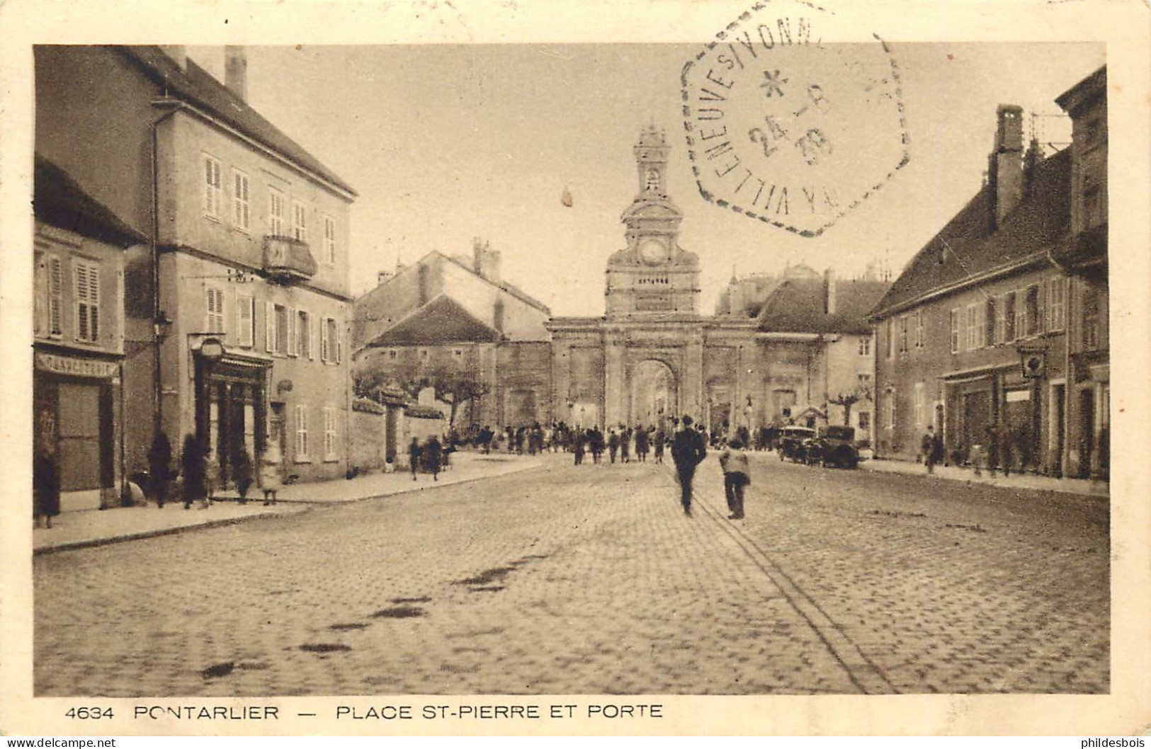 DOUBS  PONTARLIER  Place Saint Pierre - Pontarlier