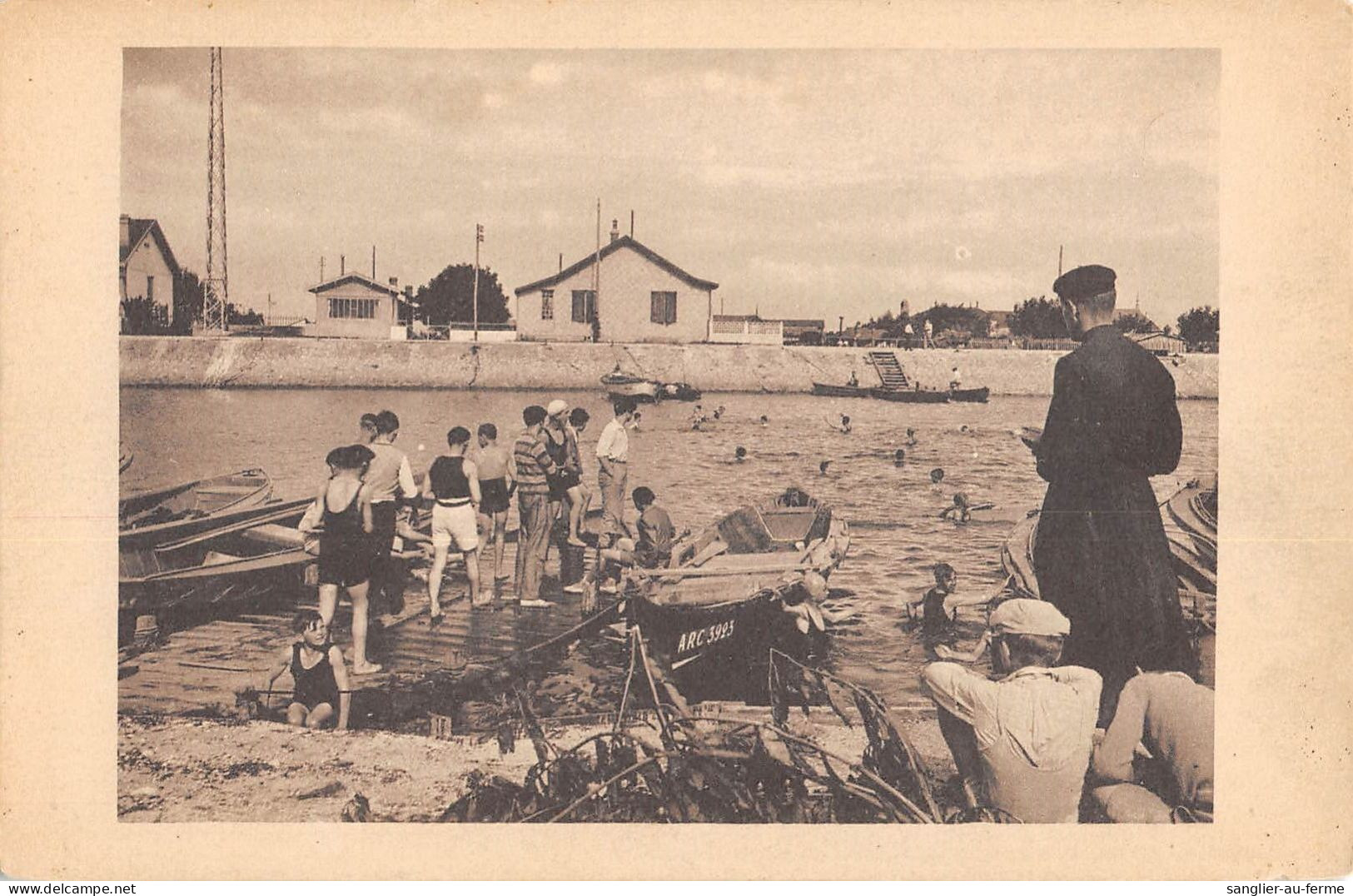 CPA 33 LA TESTE / COLONIE DES COQS ROUGES / DOMAINE DE BRAMELOUP / LE BAIN AU PORT - Sonstige & Ohne Zuordnung