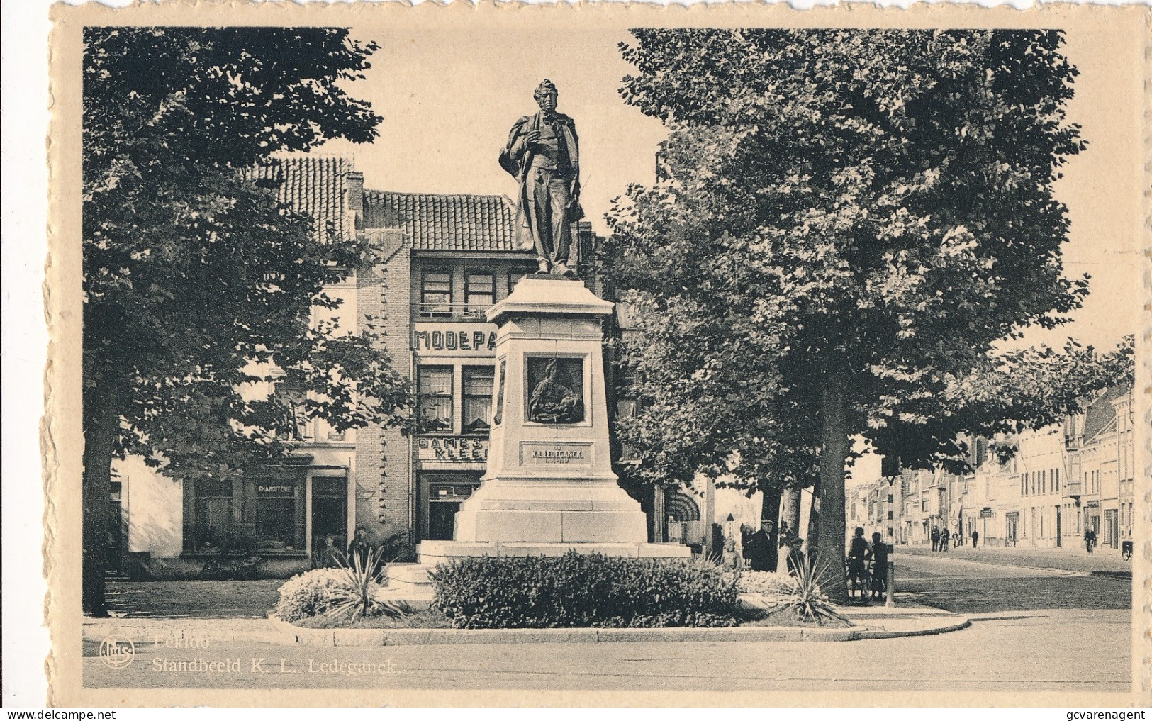 EEKLO ==  STANDBEELD K.L. LEDEGANCK       ZIE SCANS - Eeklo