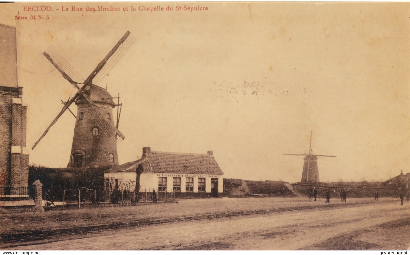 EEKLO ==   FOTO  VAN POSTKAART  LA RUE DES MOULINS ET LA CHAPELLE DU ST. SEPULCRE  ...   ZIE SCANS - Eeklo