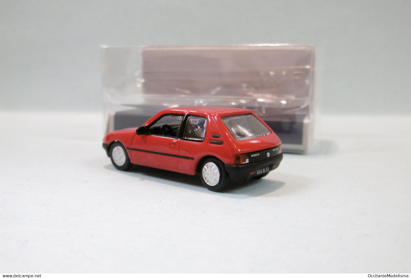 Norev - PEUGEOT 205 XR 1985 Rouge Réf. 471732 Neuf NBO HO 1/87 - Véhicules Routiers