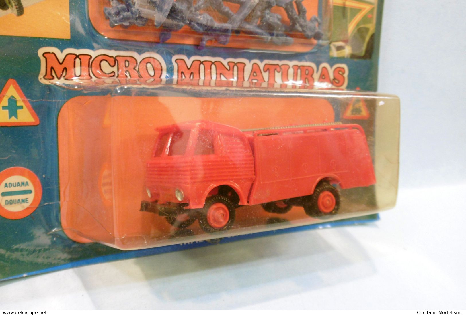 Eko - Camion PEGASO Z-207 Pompiers Citerne + Figurines Neuf HO 1/87 - Road Vehicles