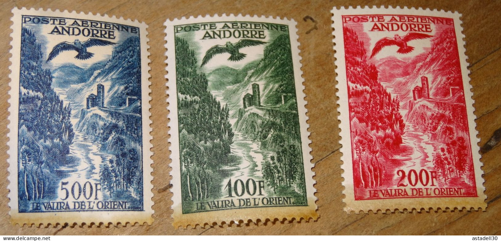 Andorre Francais, Série De 3 Poste Aerienne 1955, Neufs Sans Charniere, Neufs** Mais Décoloration  ............ CL1-8-5c - Airmail