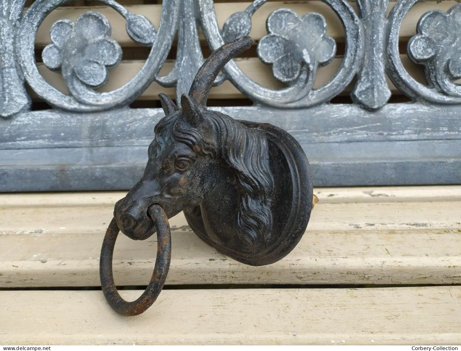 Ancienne Tête De Cheval Haras Fonte Fonderie Camion Frères - Metall