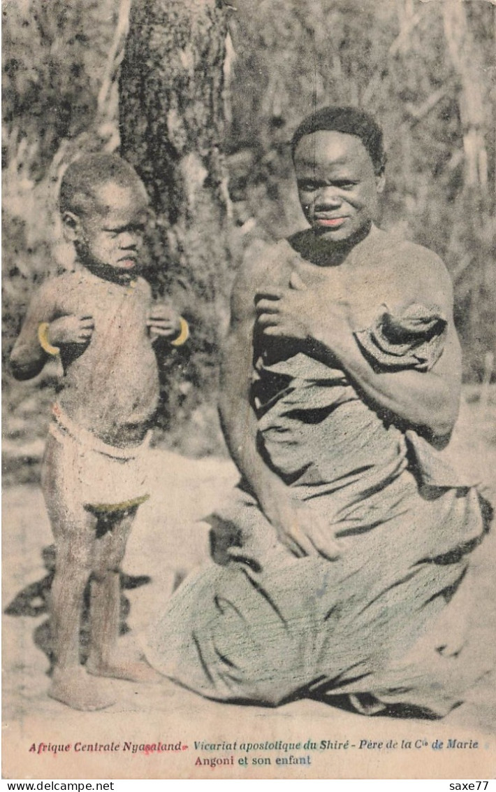 NYASALAND - Vicaire Apostolique Du Shiré - Père De La Cie De Marie Angoni Et Son Enfant - Simbabwe