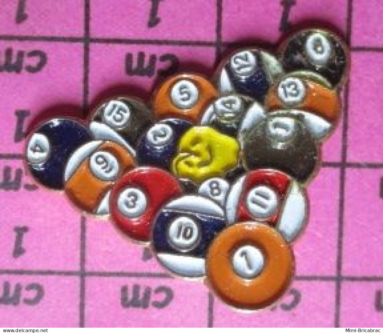 1518c   PINS PIN'S / Beau Et Rare  SPORTS / BOULES DE BILLARD AMERICAIN - Biljart