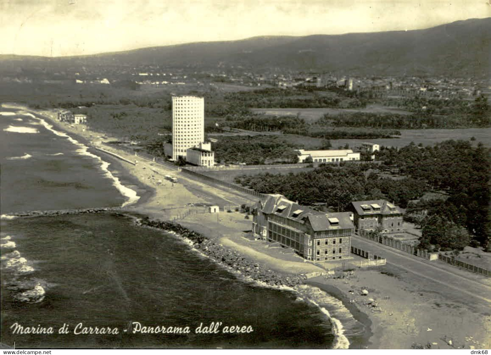 MARINA DI CARRARA - PANORAMA DALL'AEREO - EDIZIONE VATTERONI - SPEDITA 1956 (17810) - Carrara