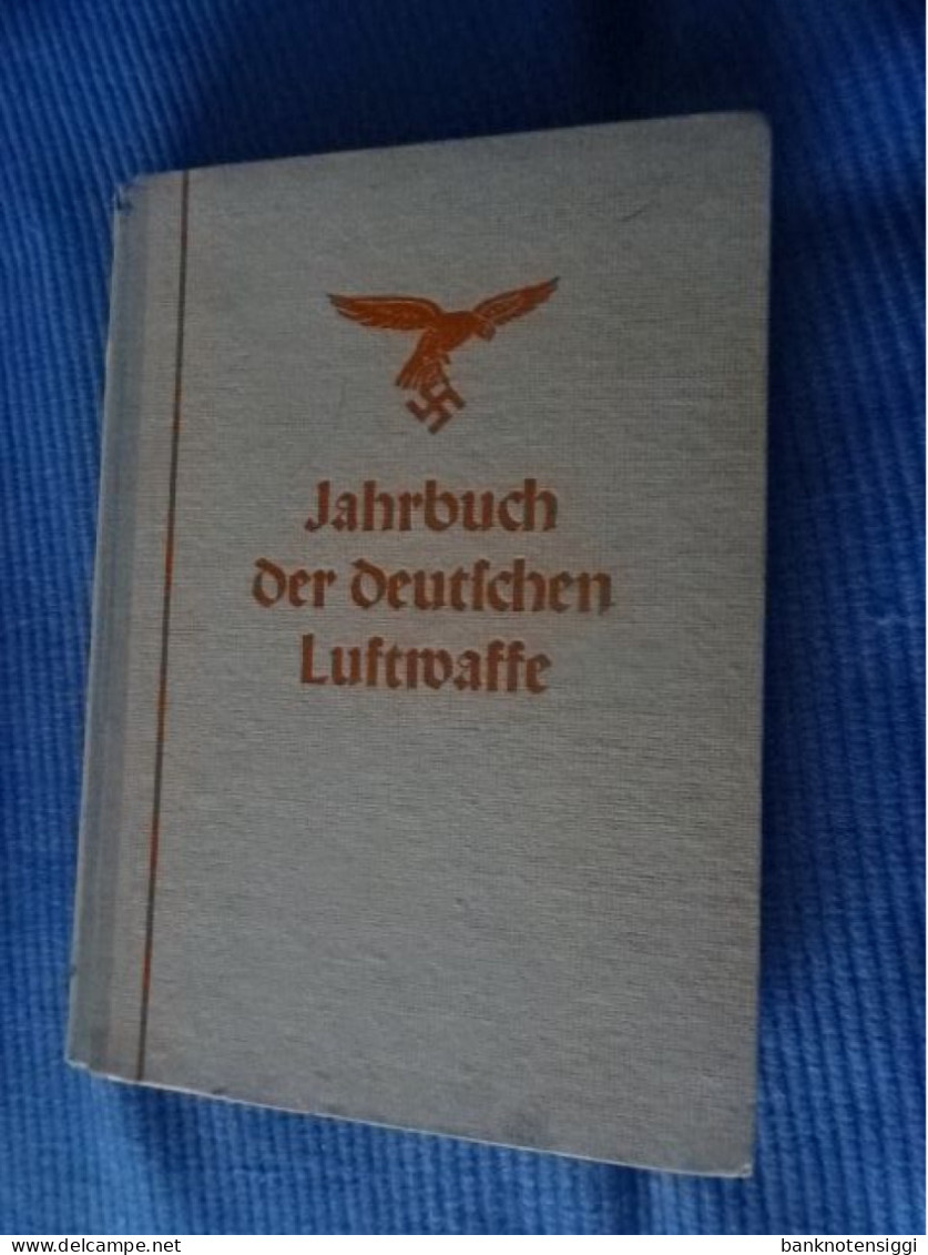1 Buch "Jahrbuch Der Deutschen Luftwaffe 1942 - Aviation