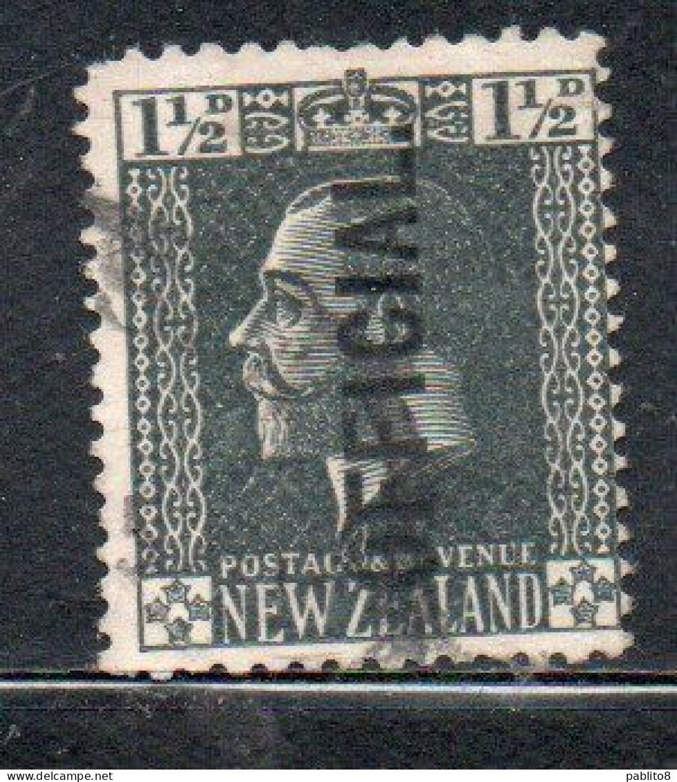NEW ZEALAND NUOVA ZELANDA 1915 1919 1916 OFFICIAL STAMPS KING GEORGE V 1 1/2p USATO USED OBLITERE' - Usati