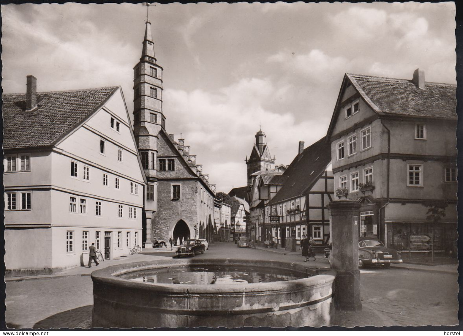 D-34497 Korbach - Stechbahn Mit Rathaus - Cars - VW Käfer - Opel Kapitän P 2,6 - Mercedes Ponton - Korbach