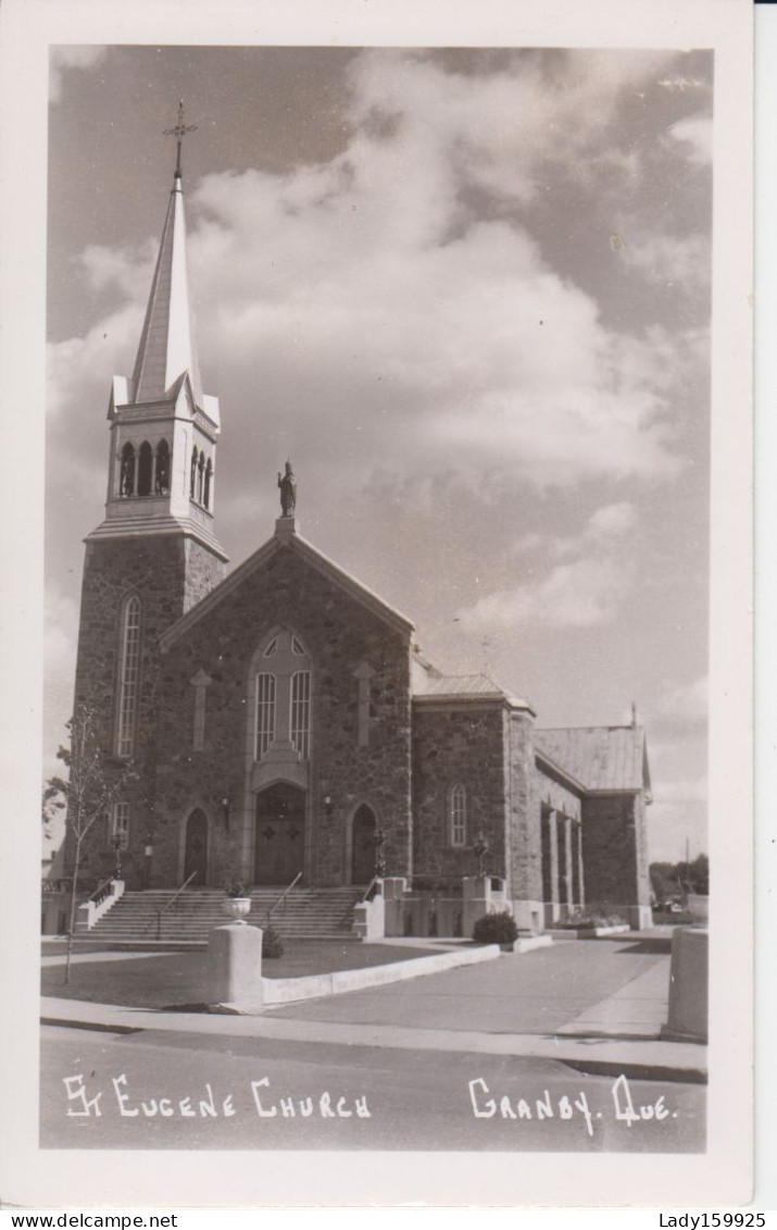 Église St Eugène Granby Québec Canada Real Photo B&W CKC 1910-1961 St Eugene Church Tour Clocher Construit 1941 - Granby