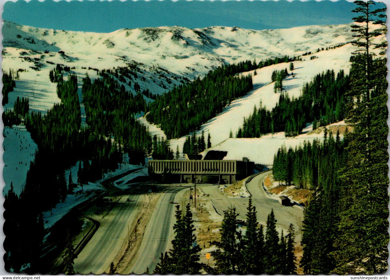 Colorado Rocky Mountains Eisenhower Memorial Tunnel  And Mt Tralease On Interstate 70 - Rocky Mountains