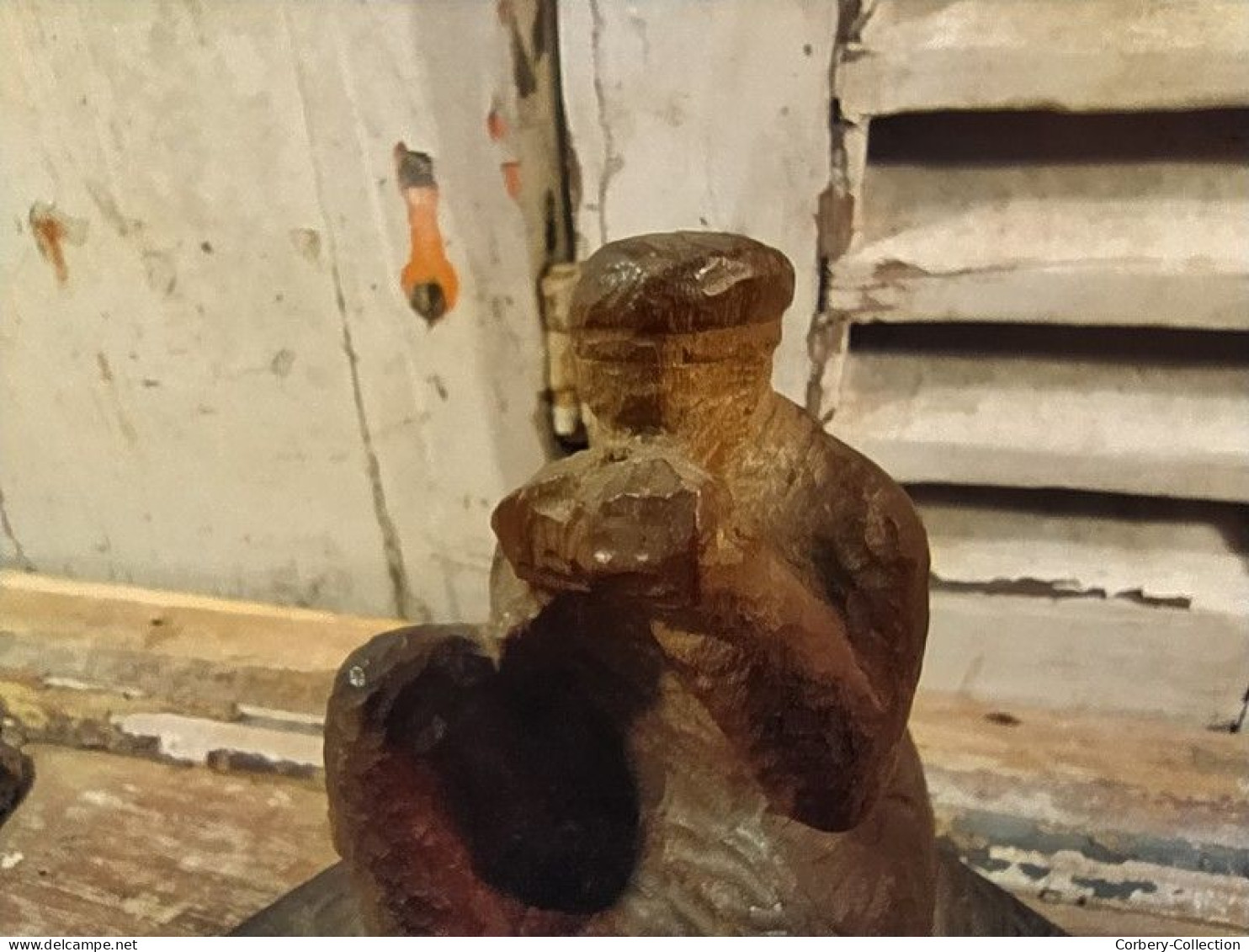 Sculpture sur Bois (Ebauche) Prisonnier Allemand jouant de l'harmonica 1ère Guerre Mondiale 14-18 WW1