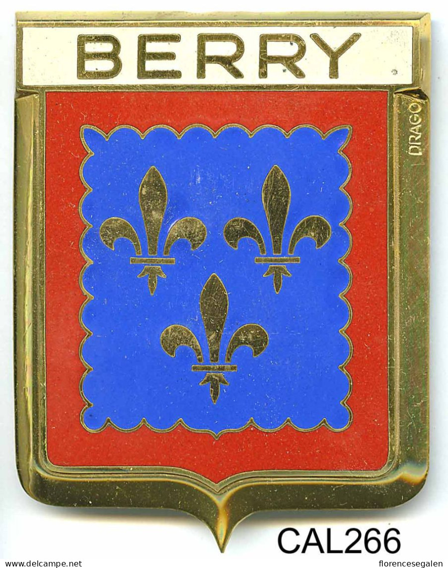 CAL266 - PLAQUE CALANDRE AUTO - BERRY - Enameled Signs (after1960)