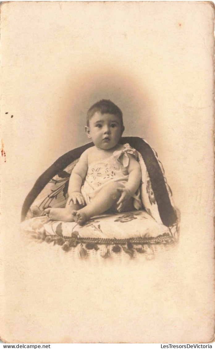 ENFANT - Portrait Dun Bébé - Carte Postale Ancienne - Portraits