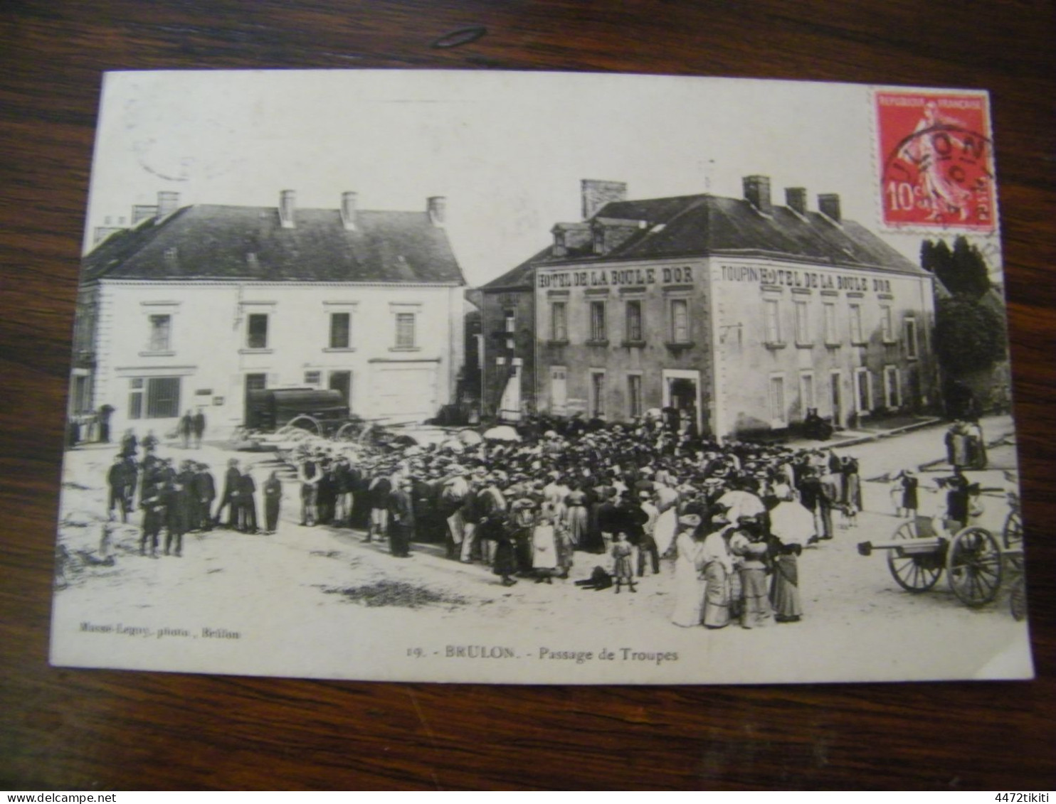 CPA - Brûlon (72) - Passage De Troupes - Place De La Mairie - Hôtel De La Boule D'Or Maison Toupin - 1908 - SUP  (HR 19) - Brulon