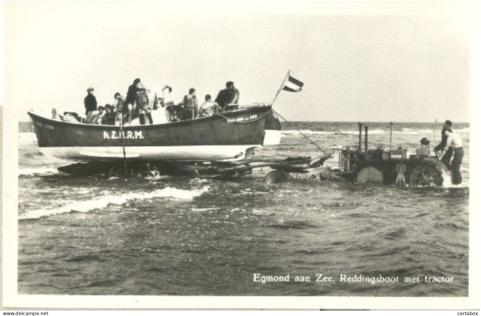 Egmond Aan Zee, Reddingsboot Met Tractor    (type Fotokaart) - Egmond Aan Zee