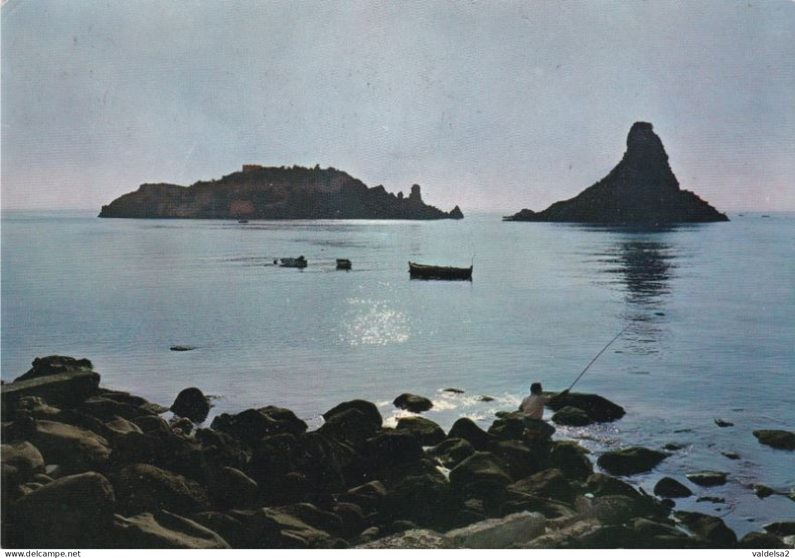 ACI TREZZA - ACI CASTELLO - CATANIA - DINTORNI ACIREALE - RIVIERA DEI CICLOPI - FARAGLIONE E ISOLA LACHEA-PESCATORE-1970 - Acireale