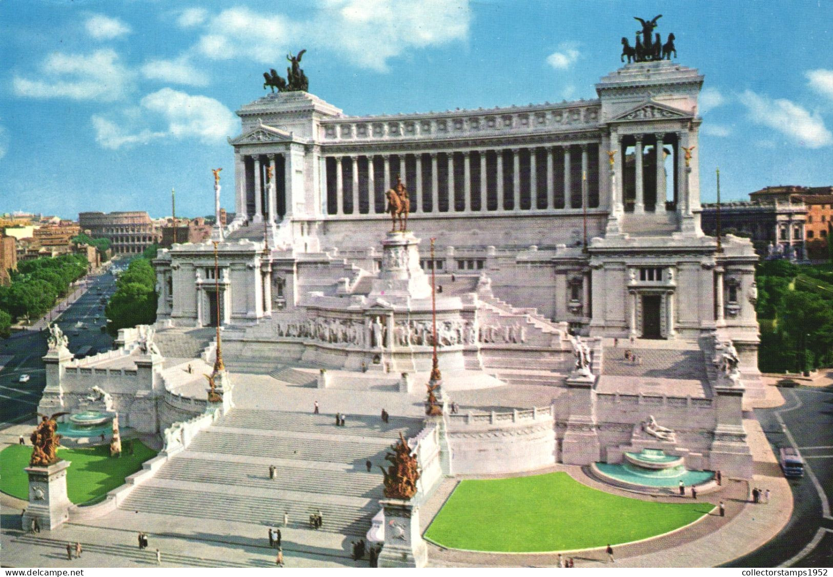 ROME, ALTAR OF THE NATION, STATUES, MONUMENT, COLOSSEUM, ITALY - Altare Della Patria