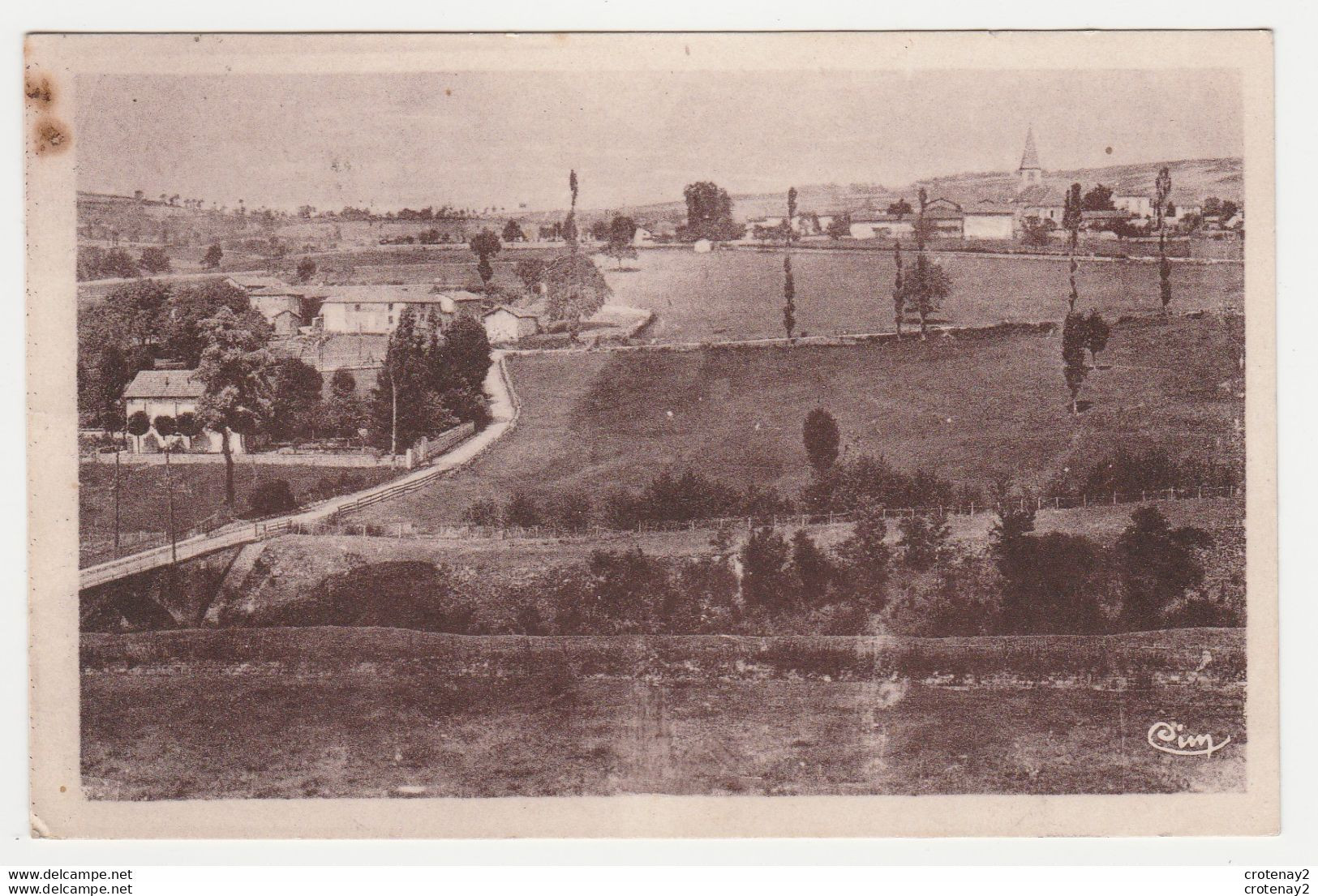 42 BELLEROCHE Le Blanc Vers Belmont De La Loire Intérieur De L'Eglise En 1948 VOIR DOS Envoyée Par Colette - Belmont De La Loire